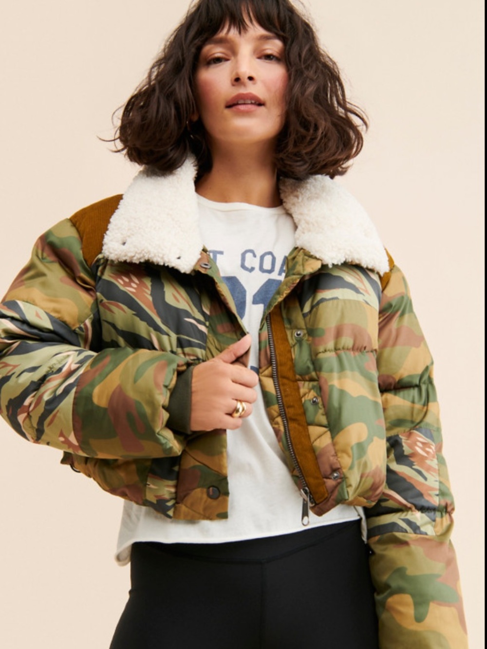 West Coast Puffer
We The Free/ Free People
NWOT
COLOR- Multi - Picture 6 of 8
